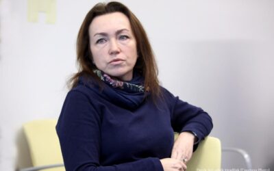 USAGM CEO condemns Russia’s decision to extend detention of RFE/RL journalist Alsu Kurmasheva